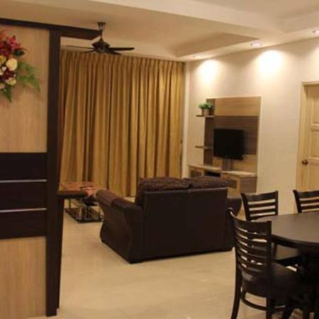 Crown Imperial Court Apartment Камерън Хайлендс Екстериор снимка